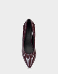 Women's Pump in Merlot Stretch Crinkle Patent