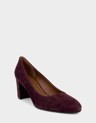 Women's Pump in Fig Suede