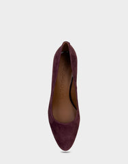 Women's Pump in Fig Suede