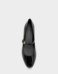 Women's Casual Flat in Black Faux Crinkle Patent