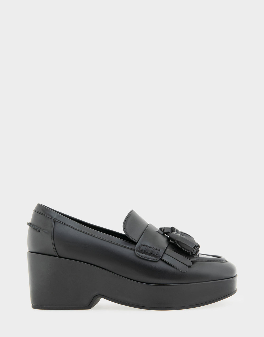 Women's Flatform Loafer in Black Faux Leather