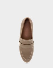 Women's Loafer in Mocha Leather