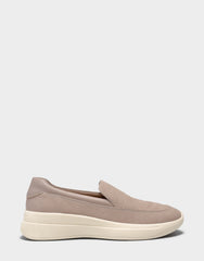 Women's Casual Loafer in Dune Faux Croc Nubuck/Faux Leather