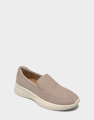 Women's Casual Loafer in Dune Faux Croc Nubuck/Faux Leather