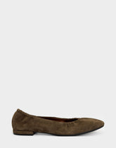 Women's Ballet Flat in Mocha Suede