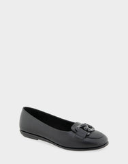 Women's Ballet Flat in Black Faux Leather