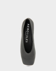 Women's Square Toe Flat in Black Leather