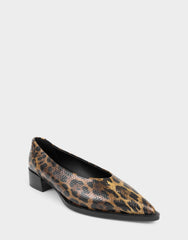 Women's Tailored Flat in Mocha Jaguar Embossed Print