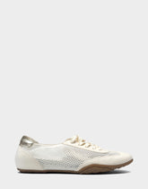 Comfortable Women's Sneaker in Cream Mesh/faux Suede