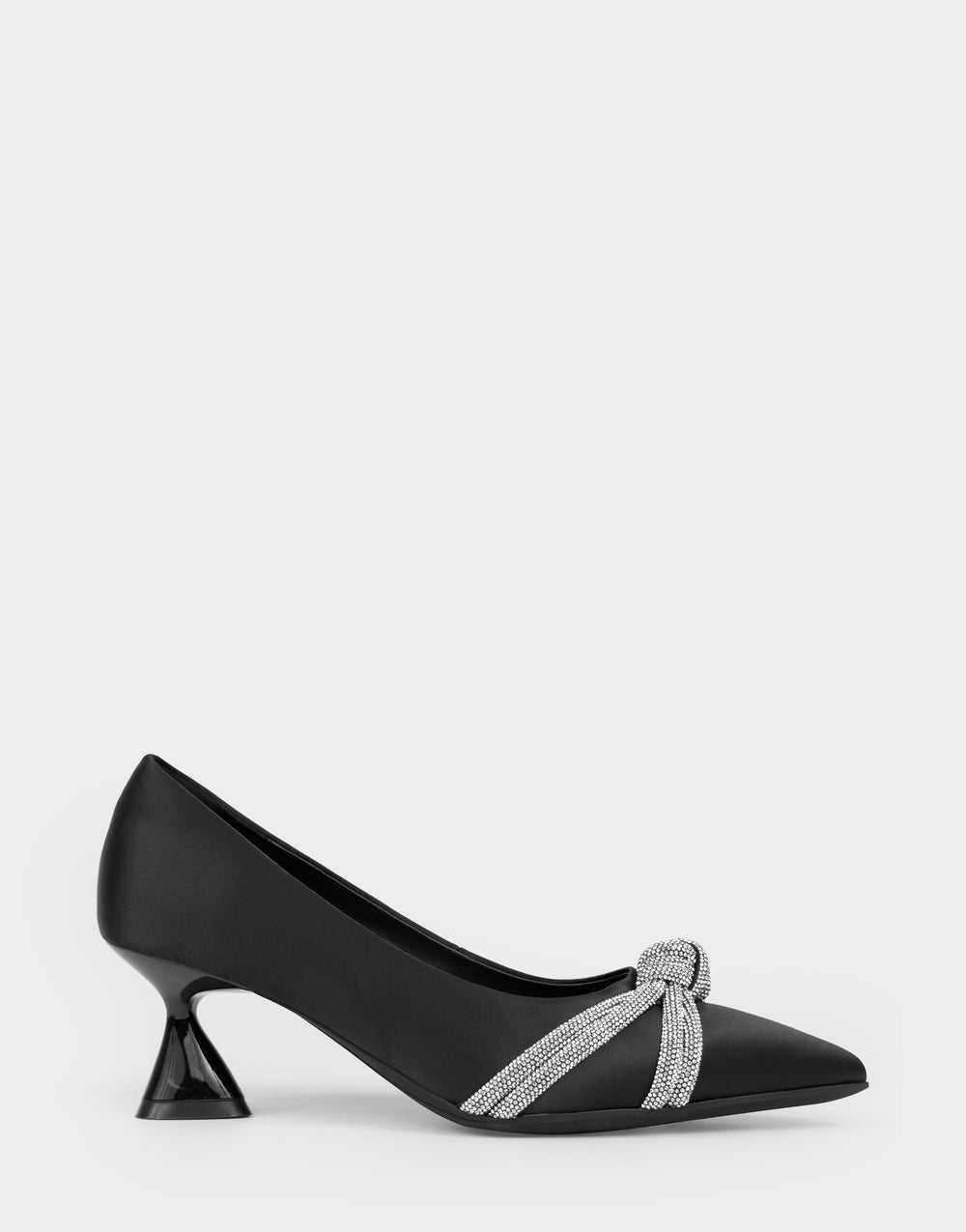 Women's Pump in Black Satin