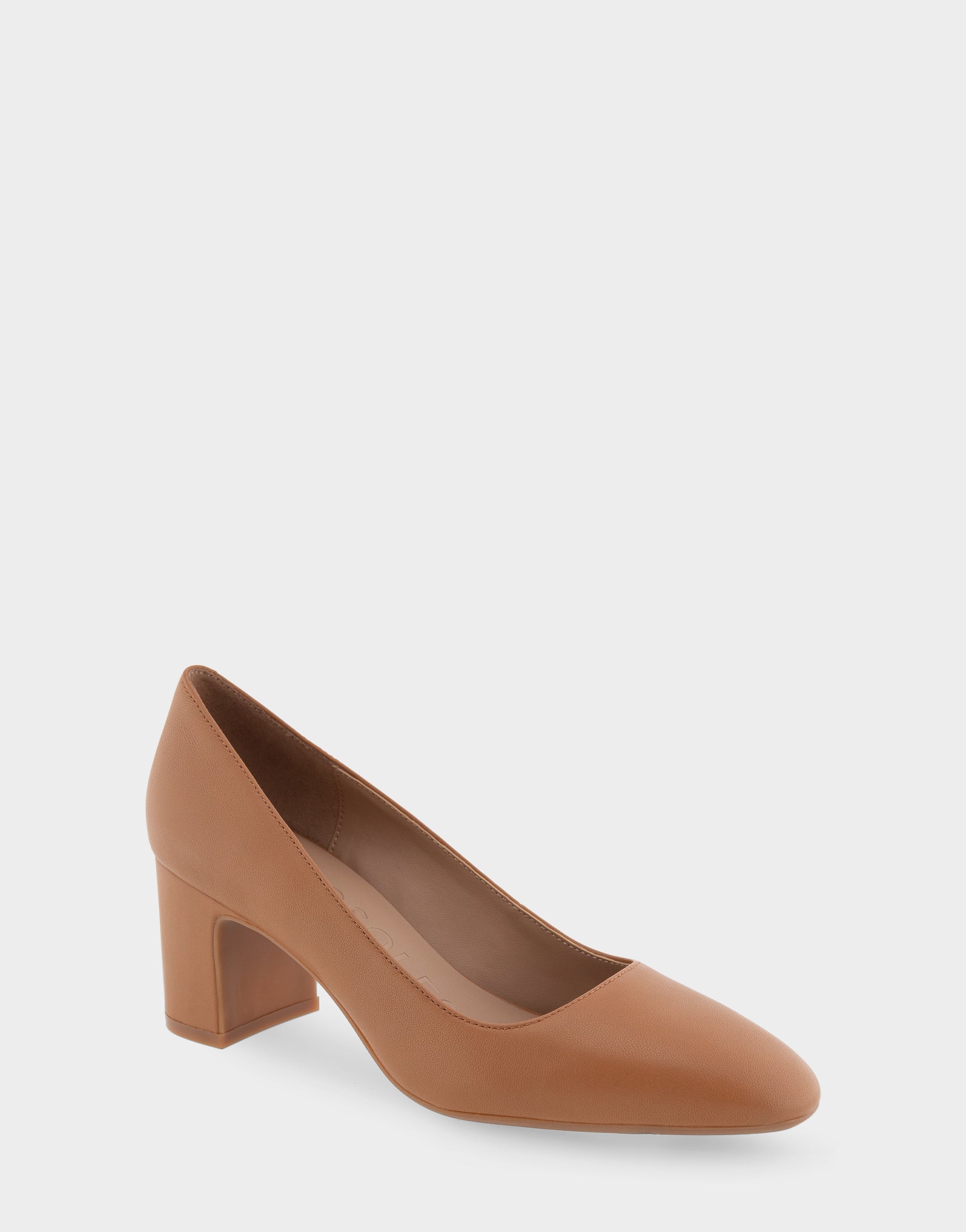 Minetta Tan Leather Mid-Heel Pump