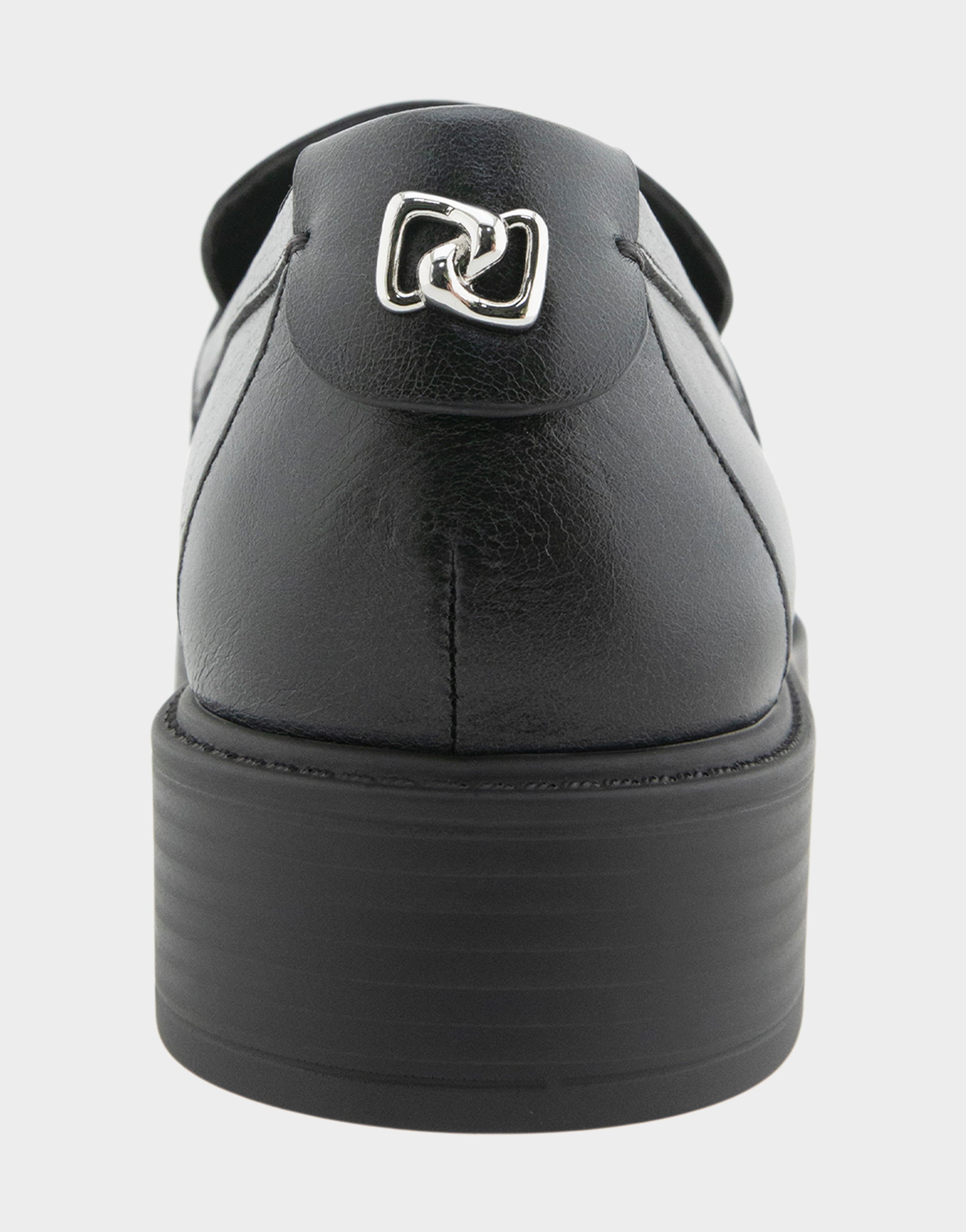 Women's Tailored Loafer in Black Leather