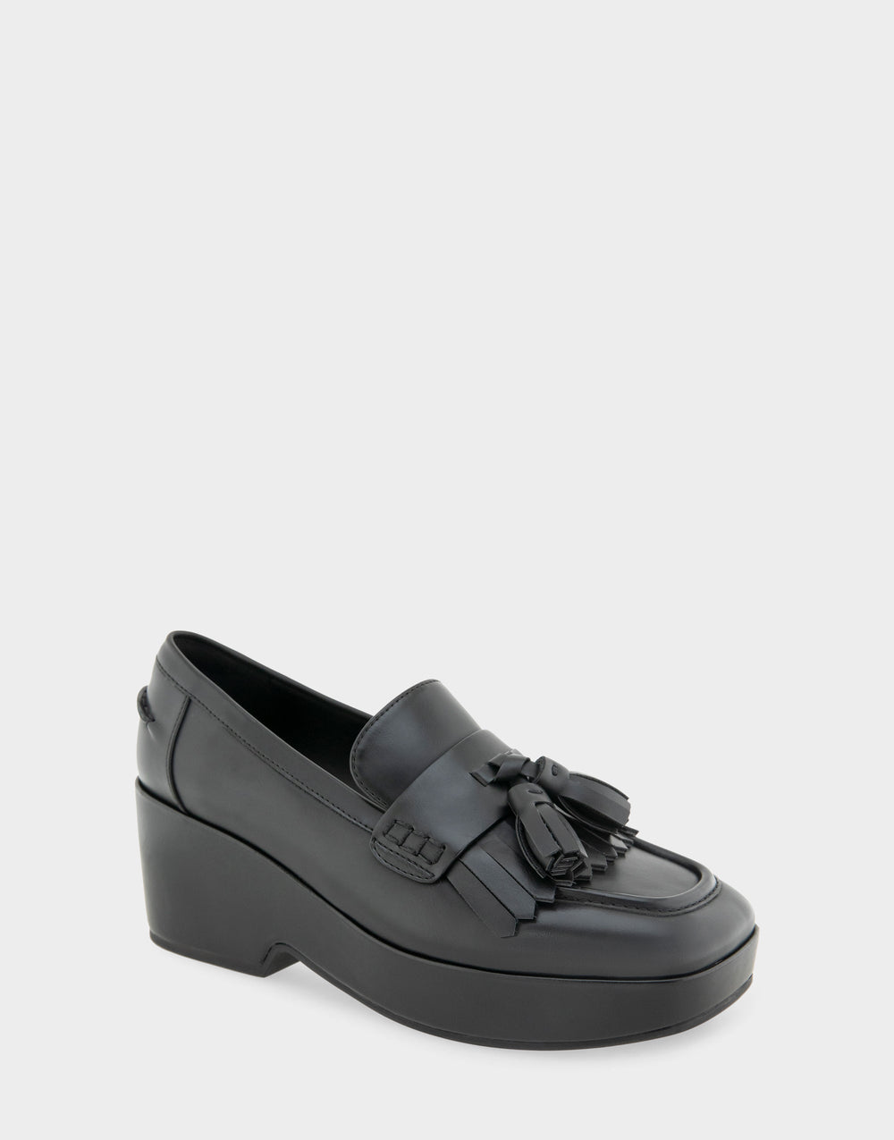 Women's Flatform Loafer in Black Faux Leather