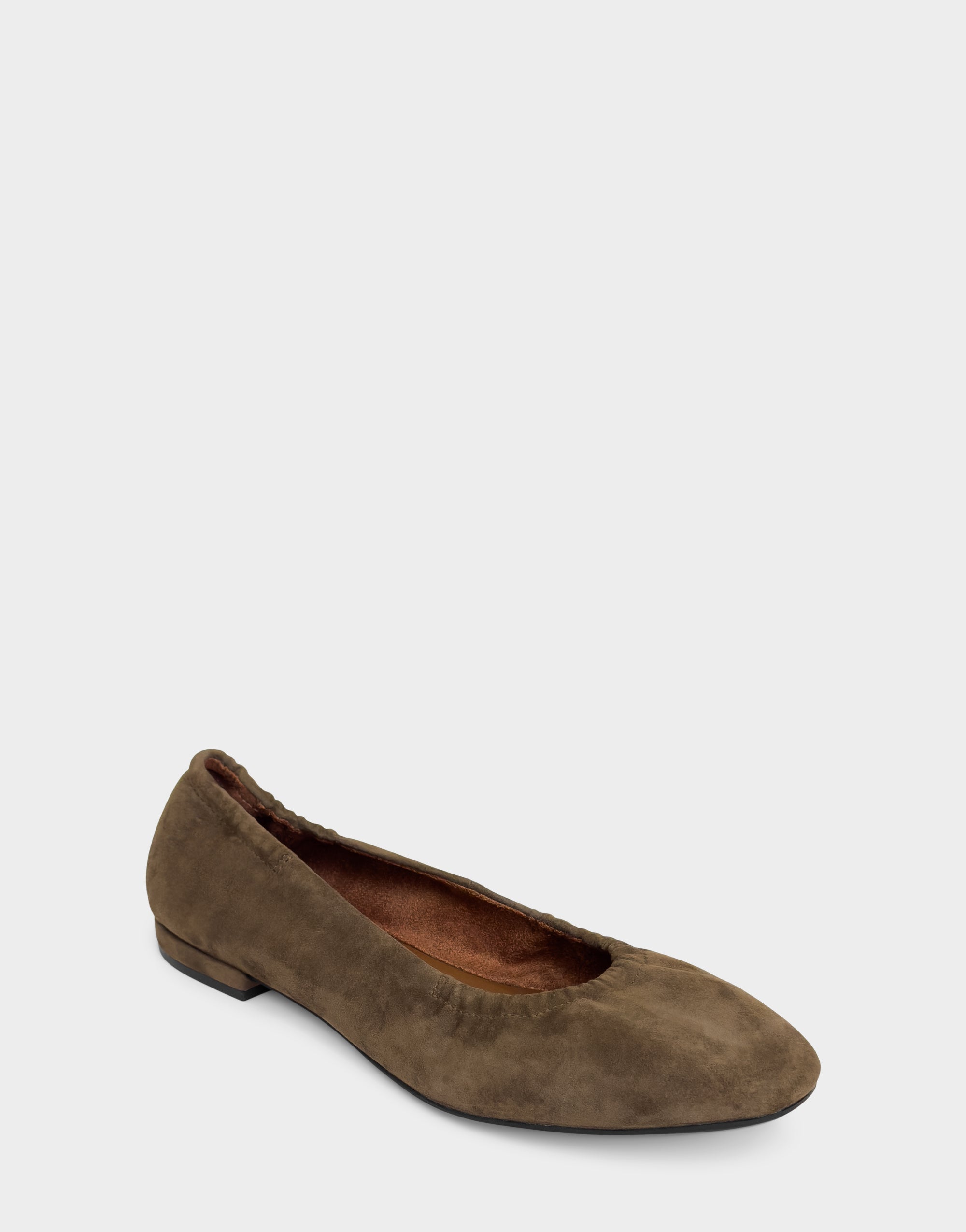 Women's Ballet Flat in Mocha Suede