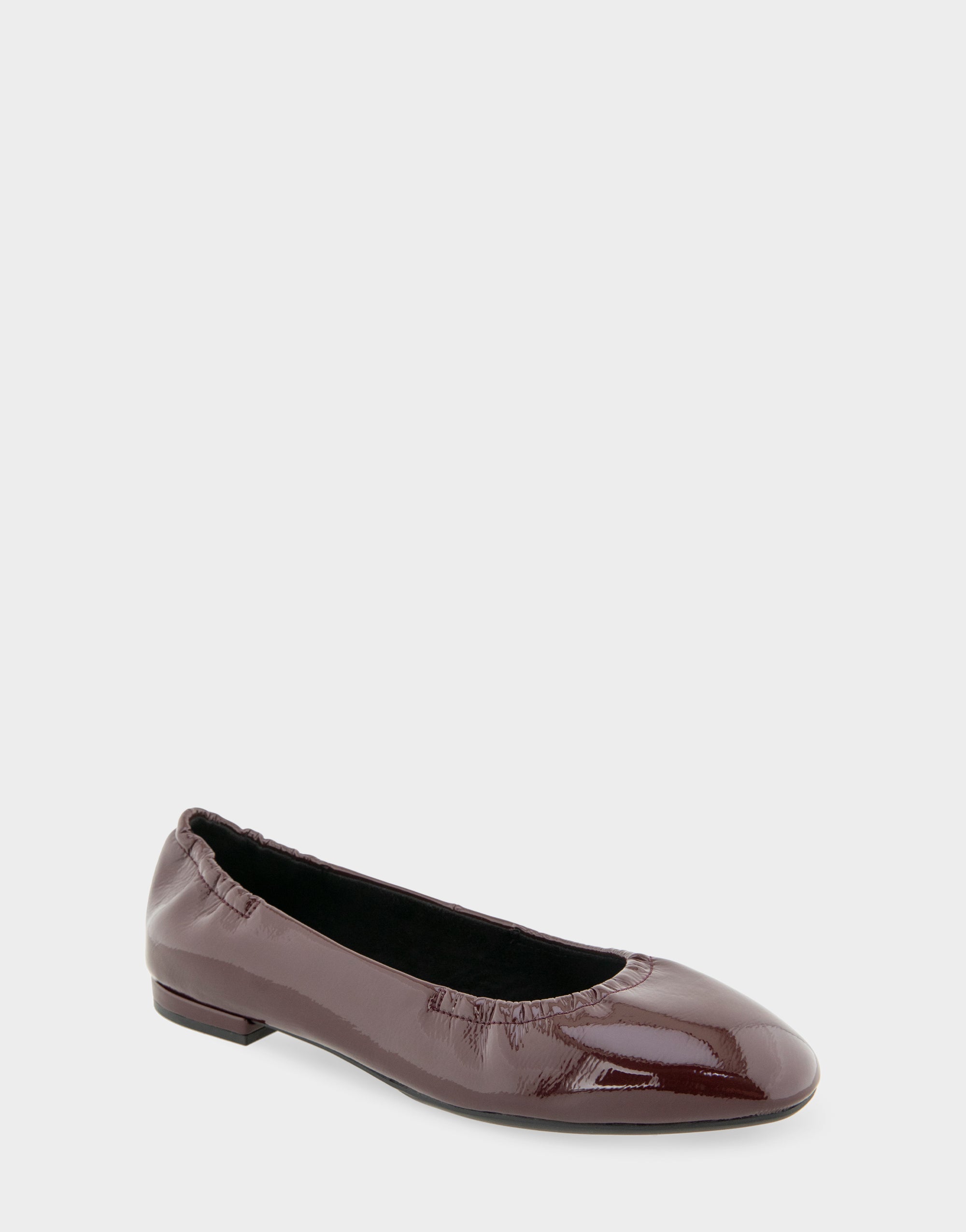 Women's Ballet Flat in Merlot Crinkle Patent