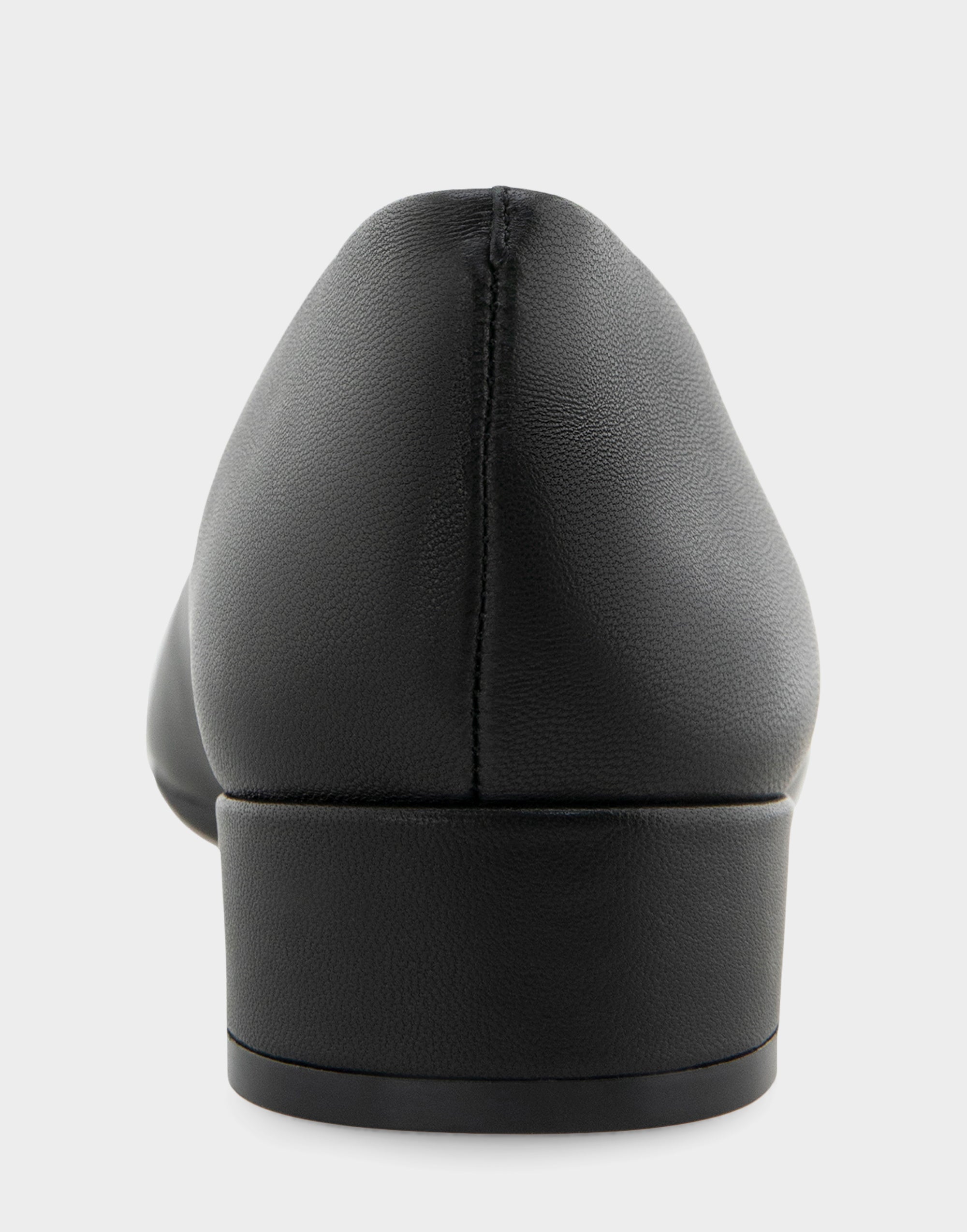 Women's Square Toe Flat in Black Leather