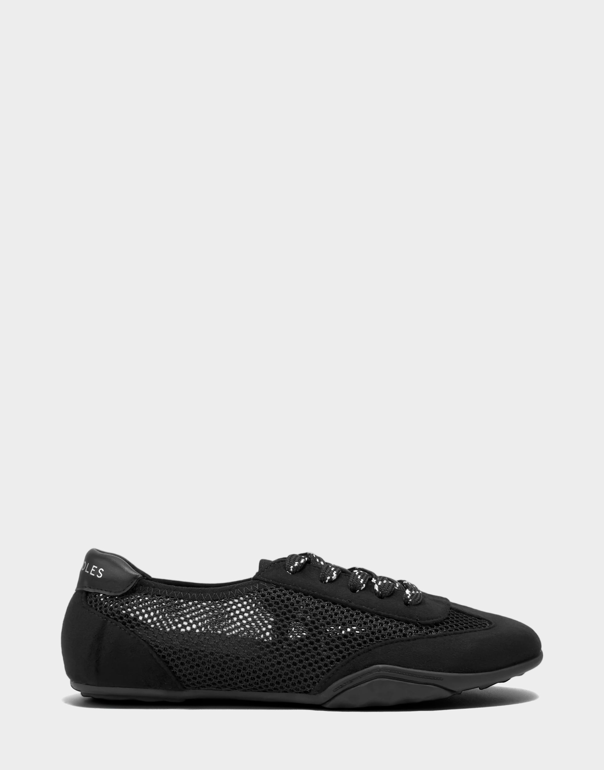 Comfortable Women's Sneaker in Black Mesh/faux Suede